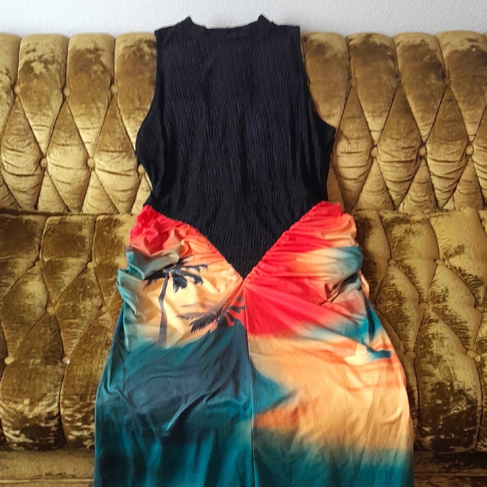 Sleeveless Maxi Form Fitting Dress with Tropical Sunset Print